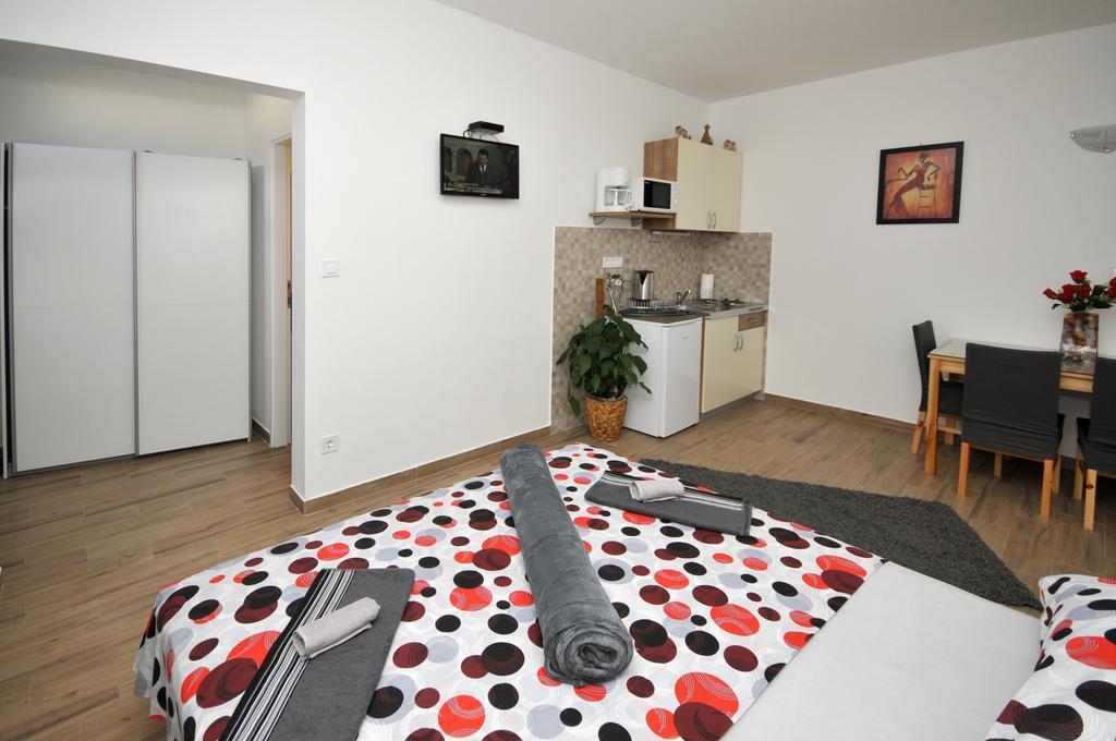 Apartments Josip Trogir Quarto foto
